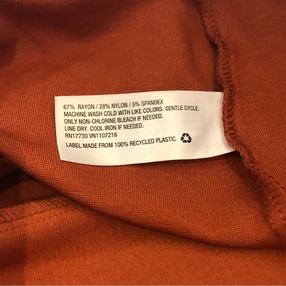 NWOT a new day High waisted with Flare orange pants
Stretchy material, size 4 - Picture 7 of 10